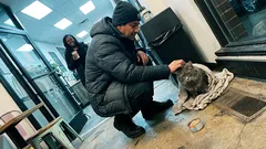 Short story: A cat sat by my boots in 18°F, like it already knew me